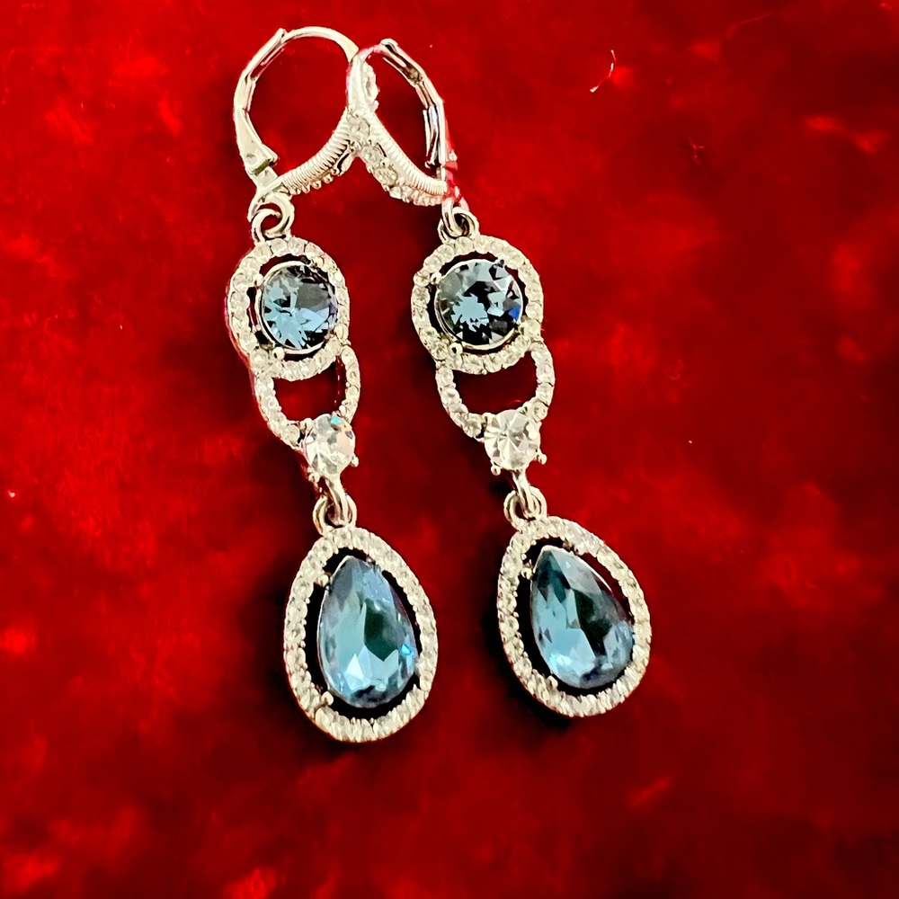 Simply beautiful dressy earrings